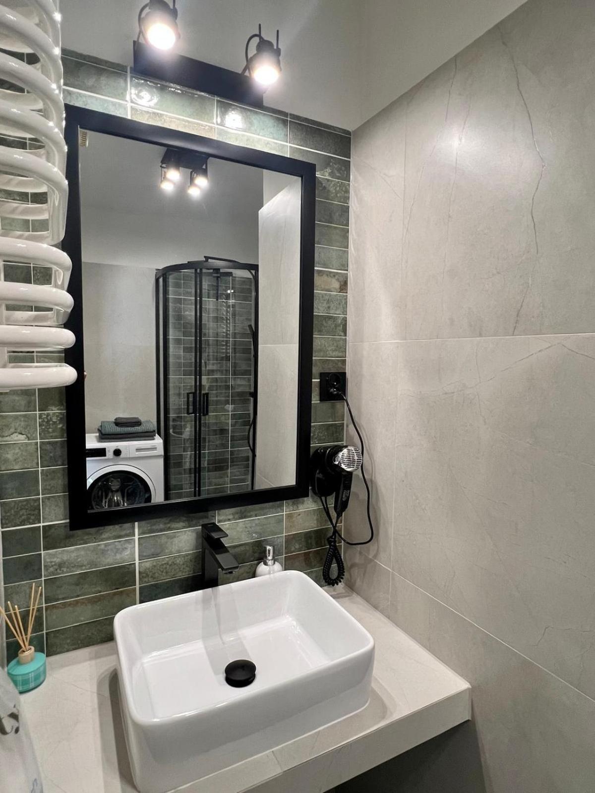 Apartament Przytulny 5 - Las, Self Check In, Dworzec Pkp ジェシュフ エクステリア 写真
